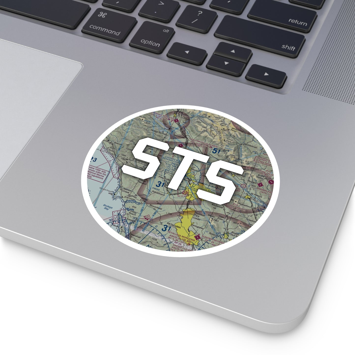 STS Round Sticker | Charles M Schulz - Sonoma County Airport Sticker